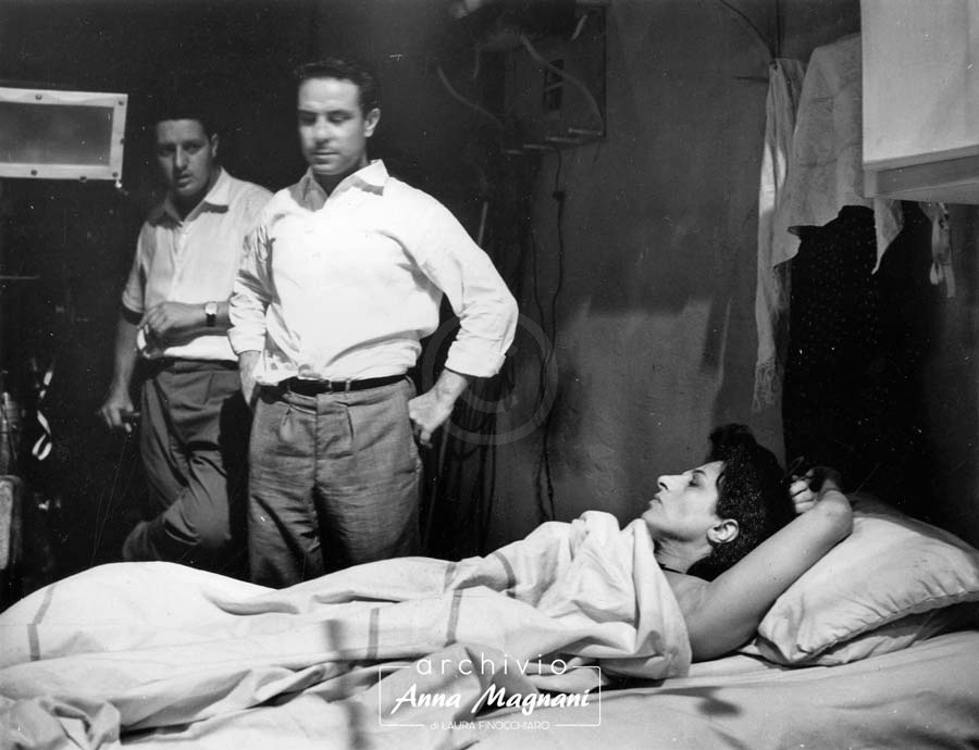 Renato Castellani sul set con Anna Magnani