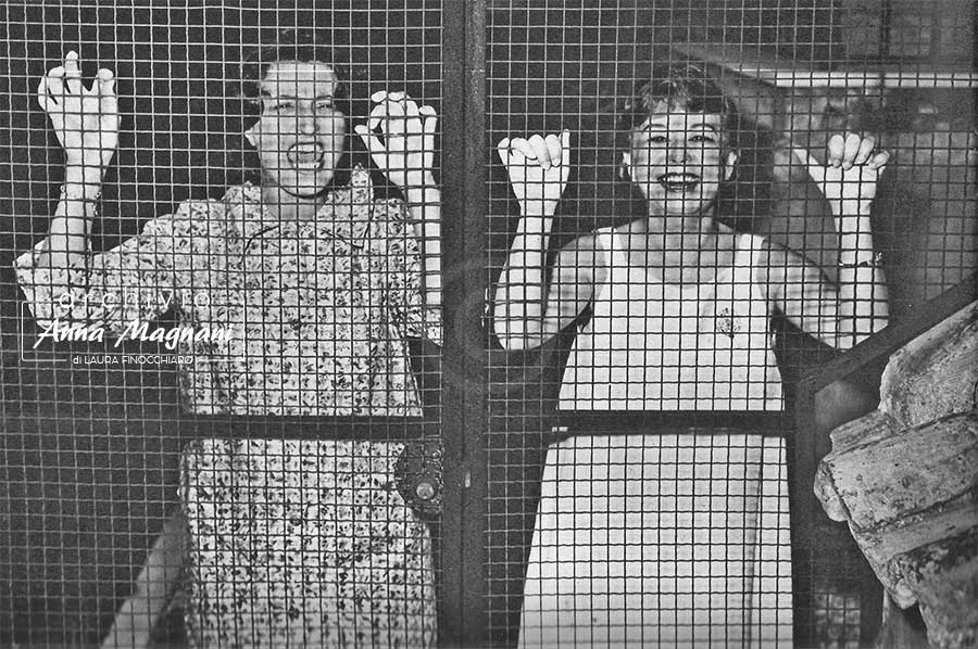 Anna Magnani Giulietta Masina in prigione